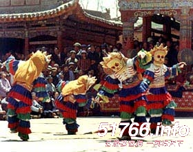 神奇的藏传佛教舞蹈:羌姆